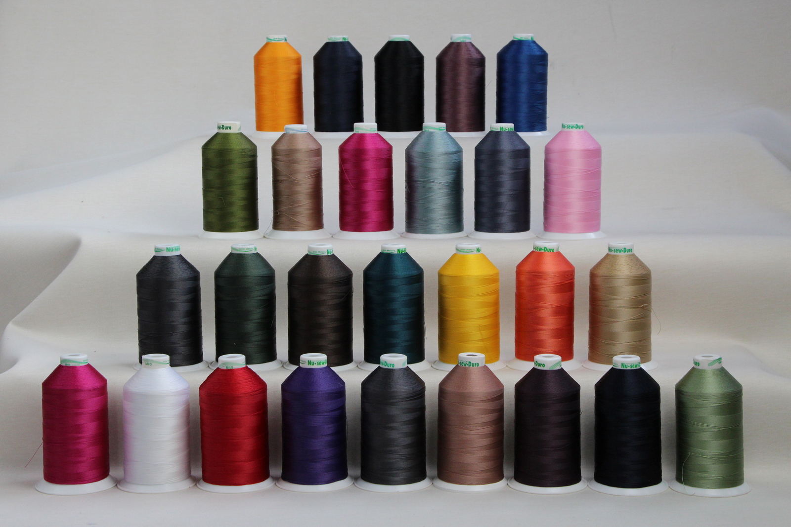 1 Cone Bonded Nylon 40 ROYAL BLUE 3,000 METER CONE UV Treated.